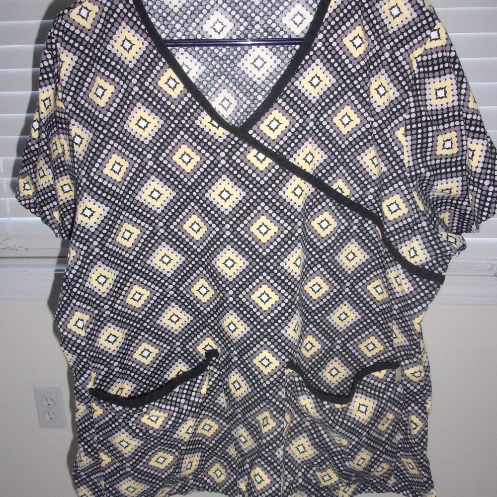 Women's 2-Pocket Mock Wrap Scrub